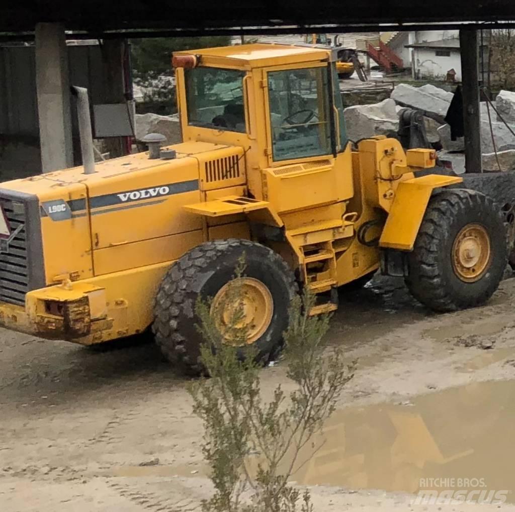 Volvo L 90 C Фронтальные погрузчики