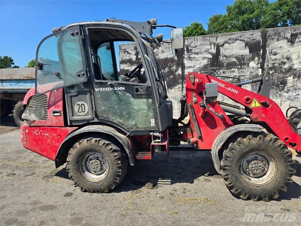 Weidemann 2070 CX Мини-погрузчики