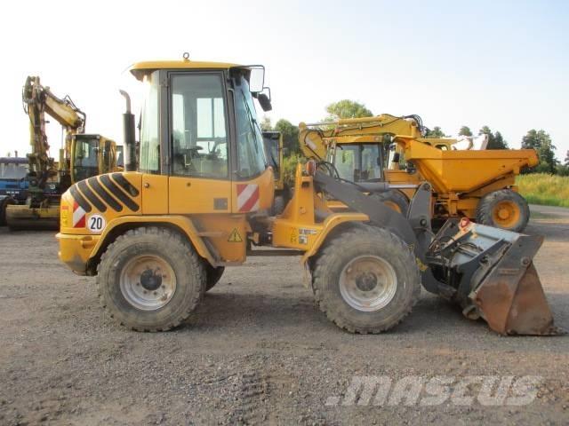 Volvo L 30 B Фронтальные погрузчики