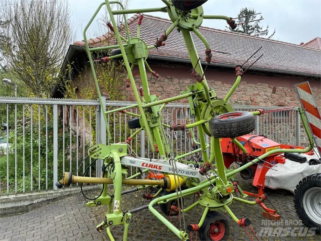 CLAAS Volto 670 Грабли-ворошилки