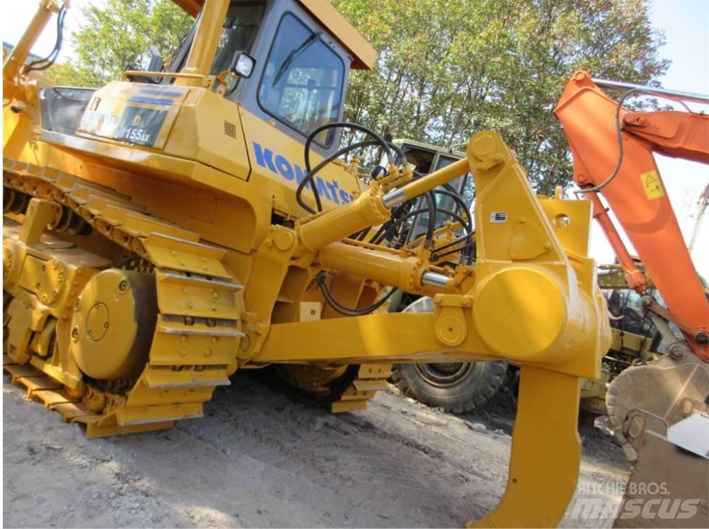 Komatsu D 155 A-1 Гусеничные бульдозеры