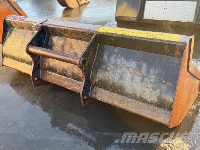 Manitou USED BUCKET Ковши