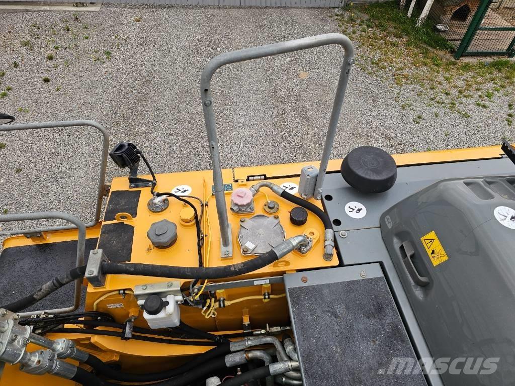 Liebherr R 922 LC Гусеничные экскаваторы