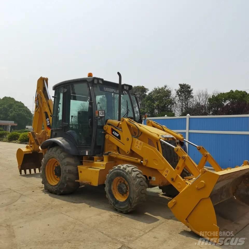 CAT 420 F Экскаваторы-погрузчики