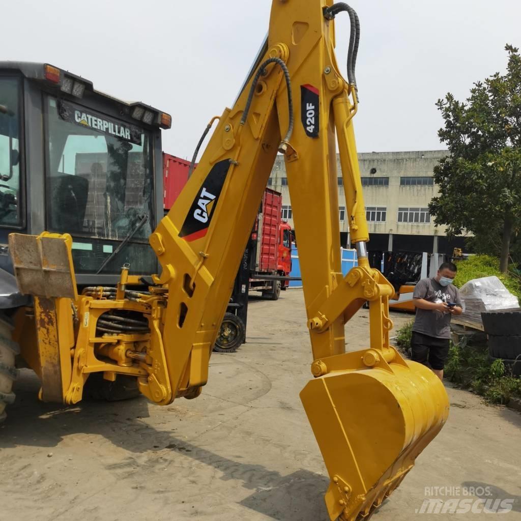 CAT 420 F Экскаваторы-погрузчики