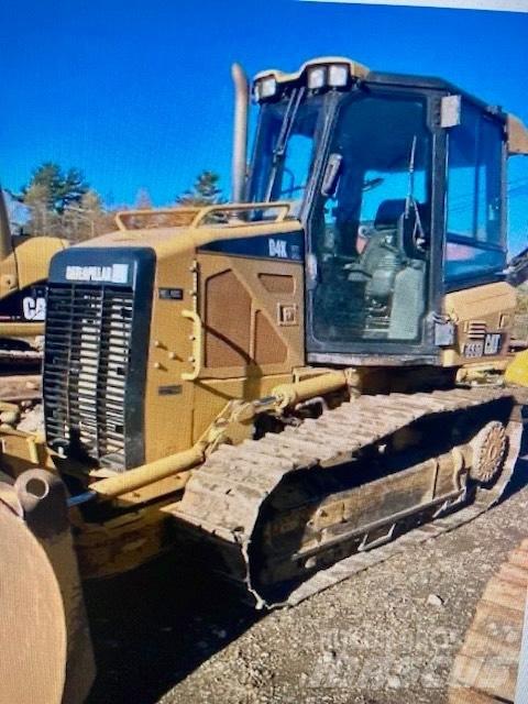 CAT D 4 K XL Гусеничные бульдозеры