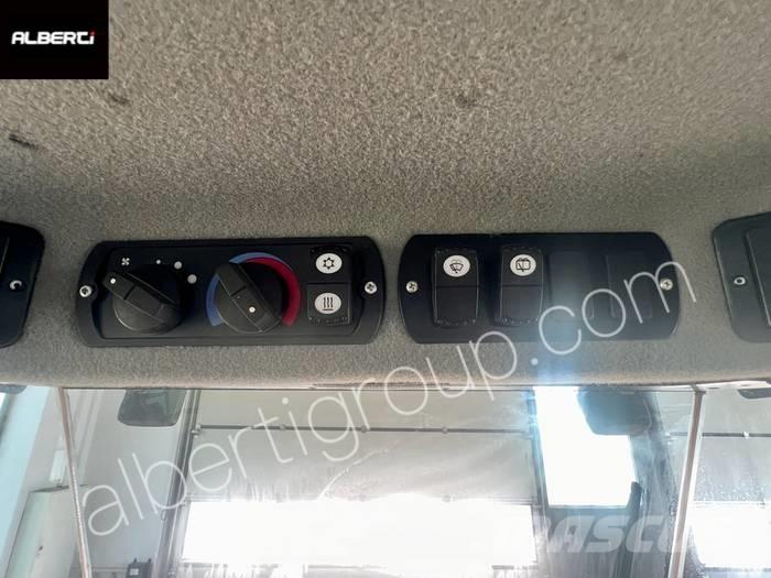 CAT CP68B Грунтовые катки