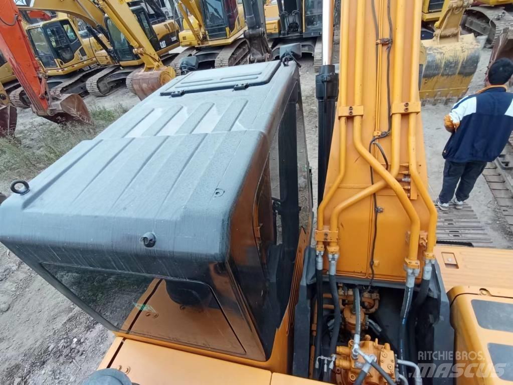 Hyundai Robex 215-9T Гусеничные экскаваторы