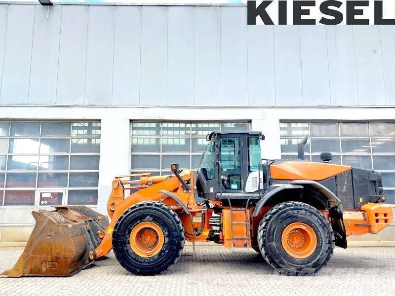 Hitachi ZW 310-6 Фронтальные погрузчики