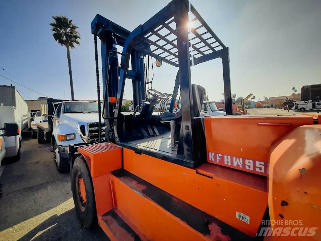 Komatsu FD 115 Другие складские механизмы