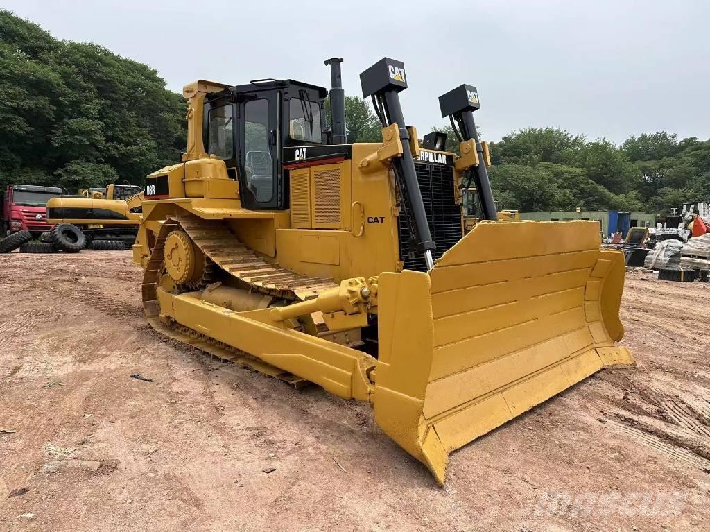 CAT D8R Гусеничные бульдозеры