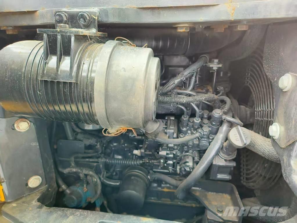 Komatsu PC 40 MR Мини-экскаваторы