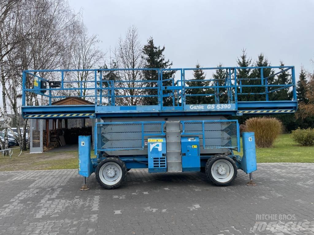 Genie GS 5390 RT Ножничные подъемники