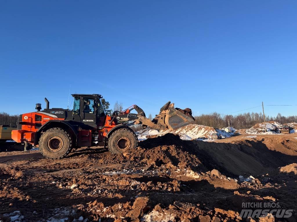Hitachi ZW 310-7 Фронтальные погрузчики