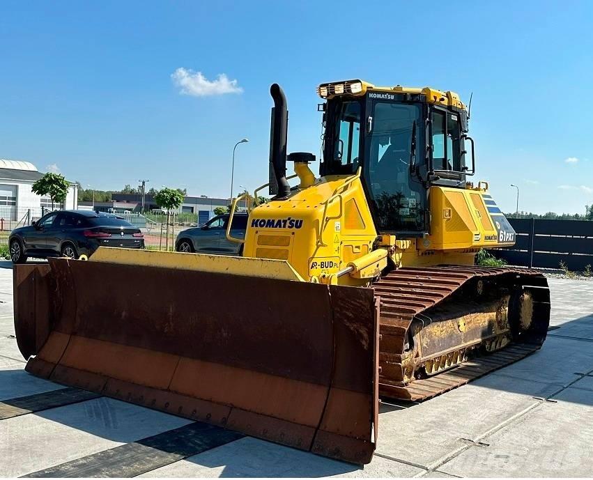 Komatsu D 61 PXI-23 Гусеничные бульдозеры