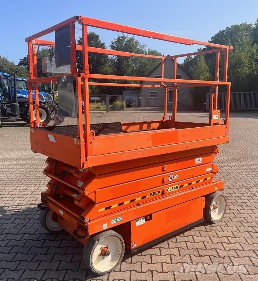 SkyJack SJ III 4626 Ножничные подъемники