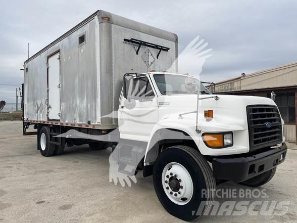 Ford F800 Строительная техника - Другие