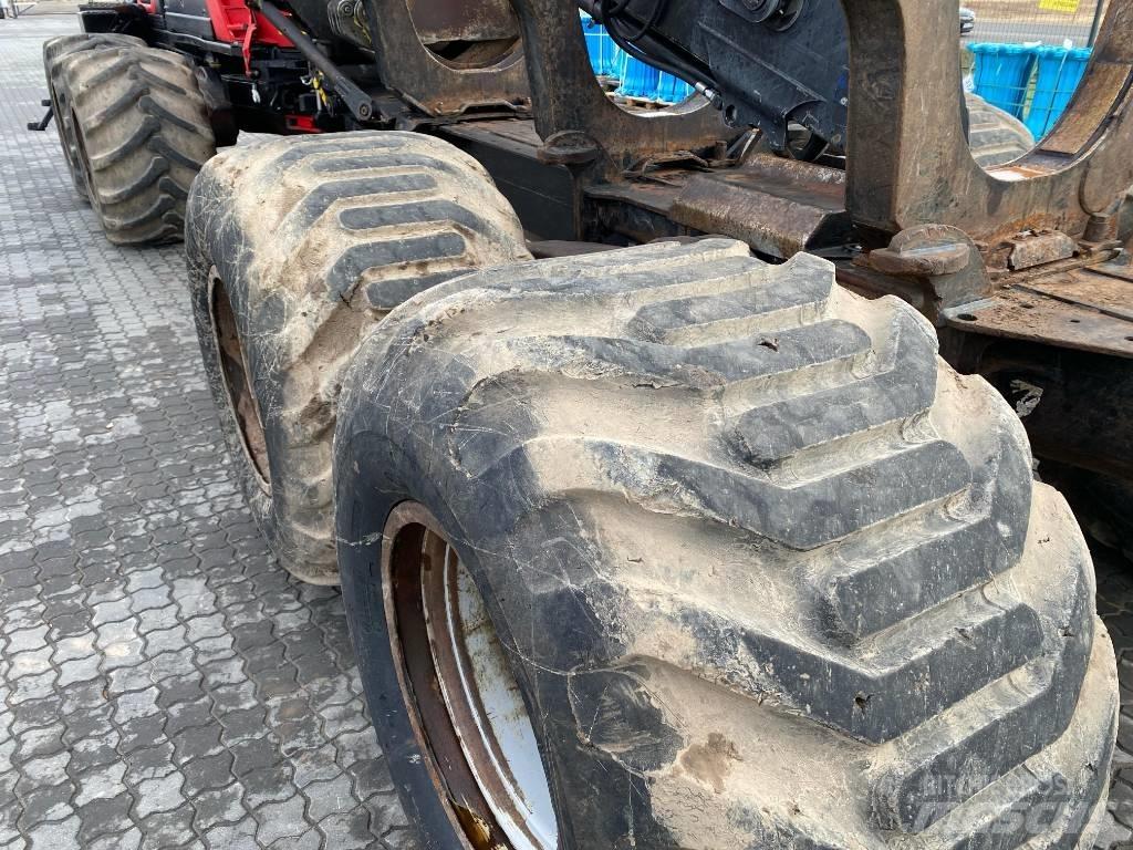 Komatsu 875 Форвардеры