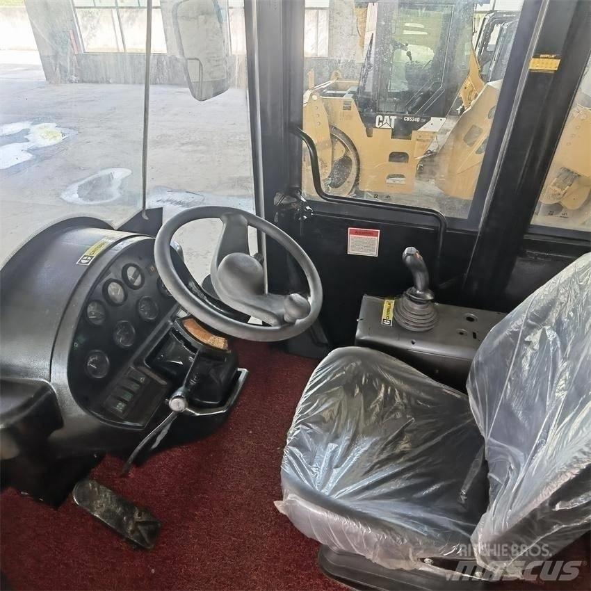 CAT 966H Фронтальные погрузчики