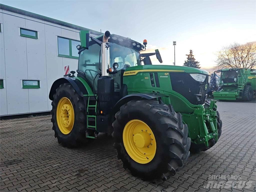 John Deere 6R 250 Трактора