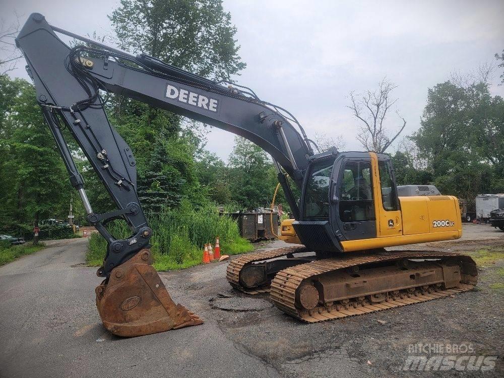 John Deere 200 C LC Гусеничные экскаваторы
