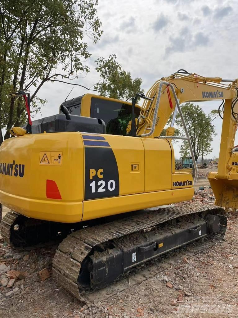 Komatsu 120-8 Гусеничные экскаваторы