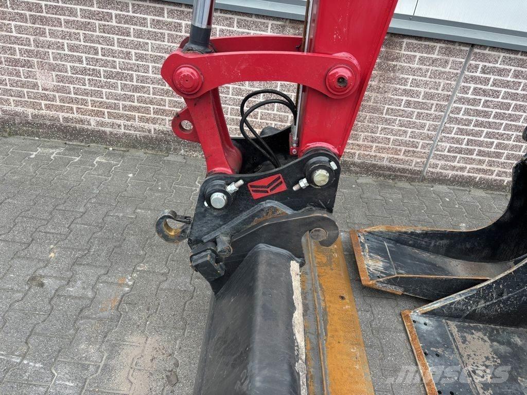 Yanmar SV86-7-2PB Малые экскаваторы 7т-12т