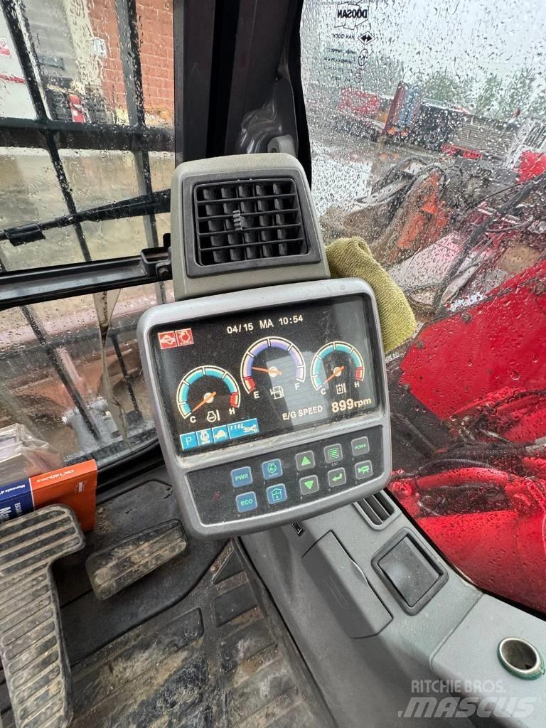 Doosan DX 140 LCR-3 Гусеничные экскаваторы