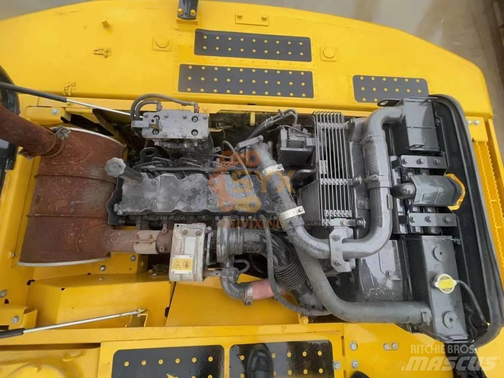 Komatsu PC 220-8 Гусеничные экскаваторы