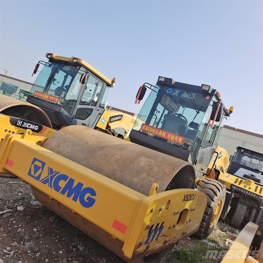 XCMG XS 263 J Грунтовые катки