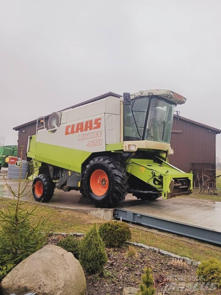Claas 420 Зерноуборочные комбайны