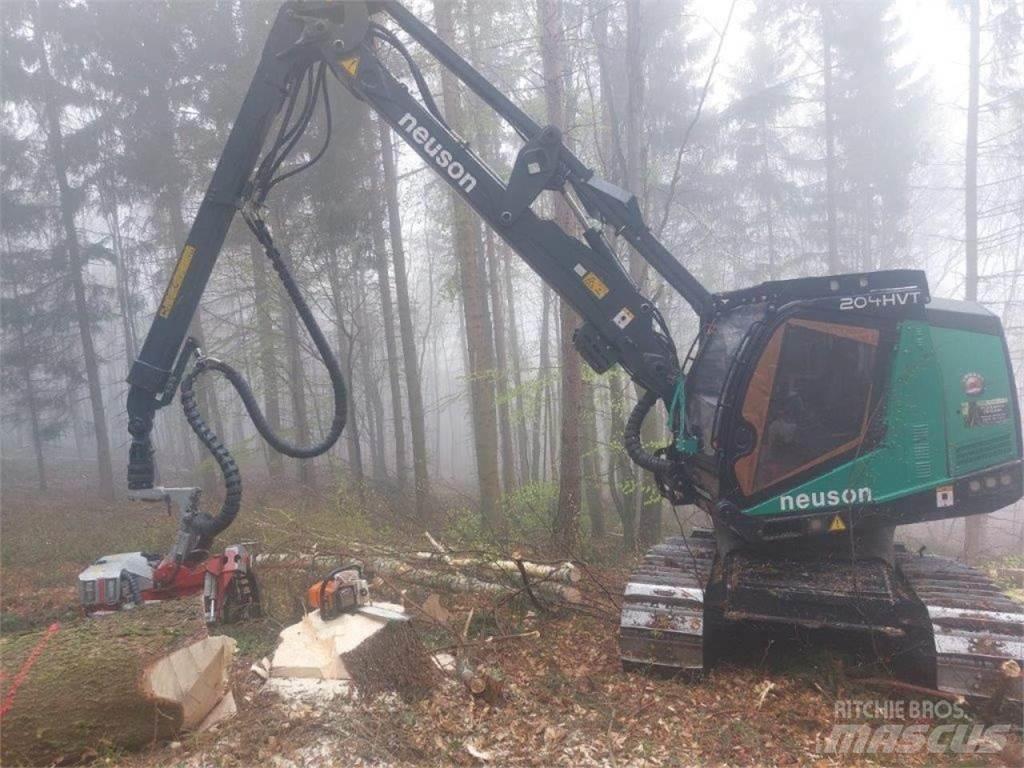 Neuson 204 HVT Харвестеры