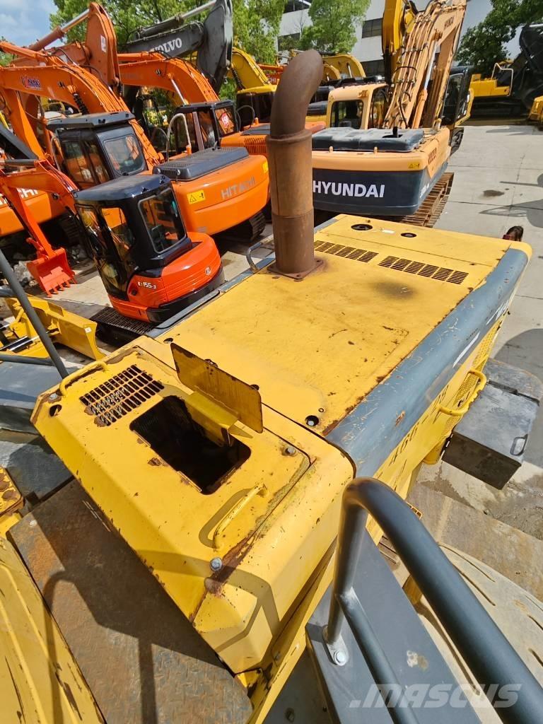 Komatsu WA 500 Фронтальные погрузчики