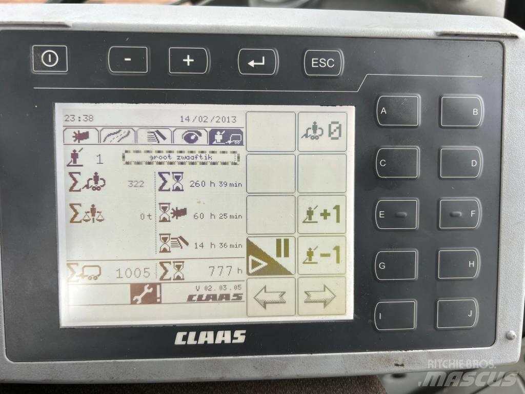 CLAAS Cargos 8500 Прицепы с самозагрузкой