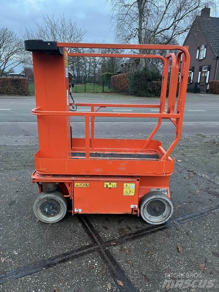 JLG 1230ES Разные подъемники и вышки
