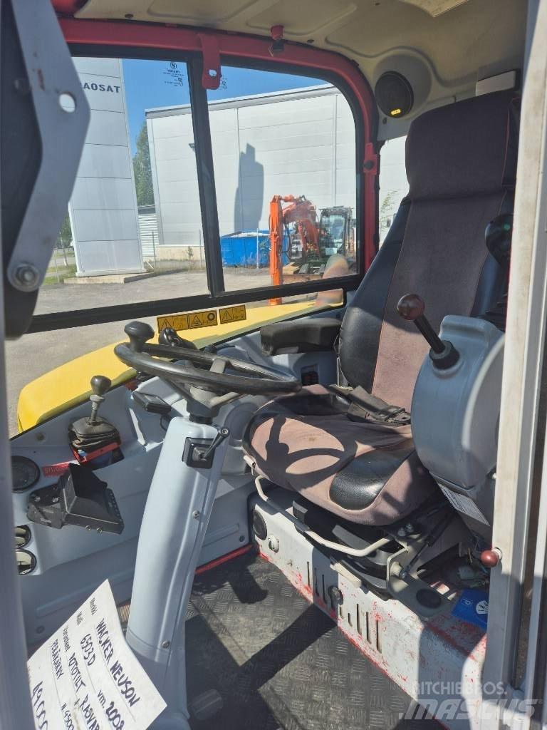 Wacker Neuson 6503 Колёсные экскаваторы