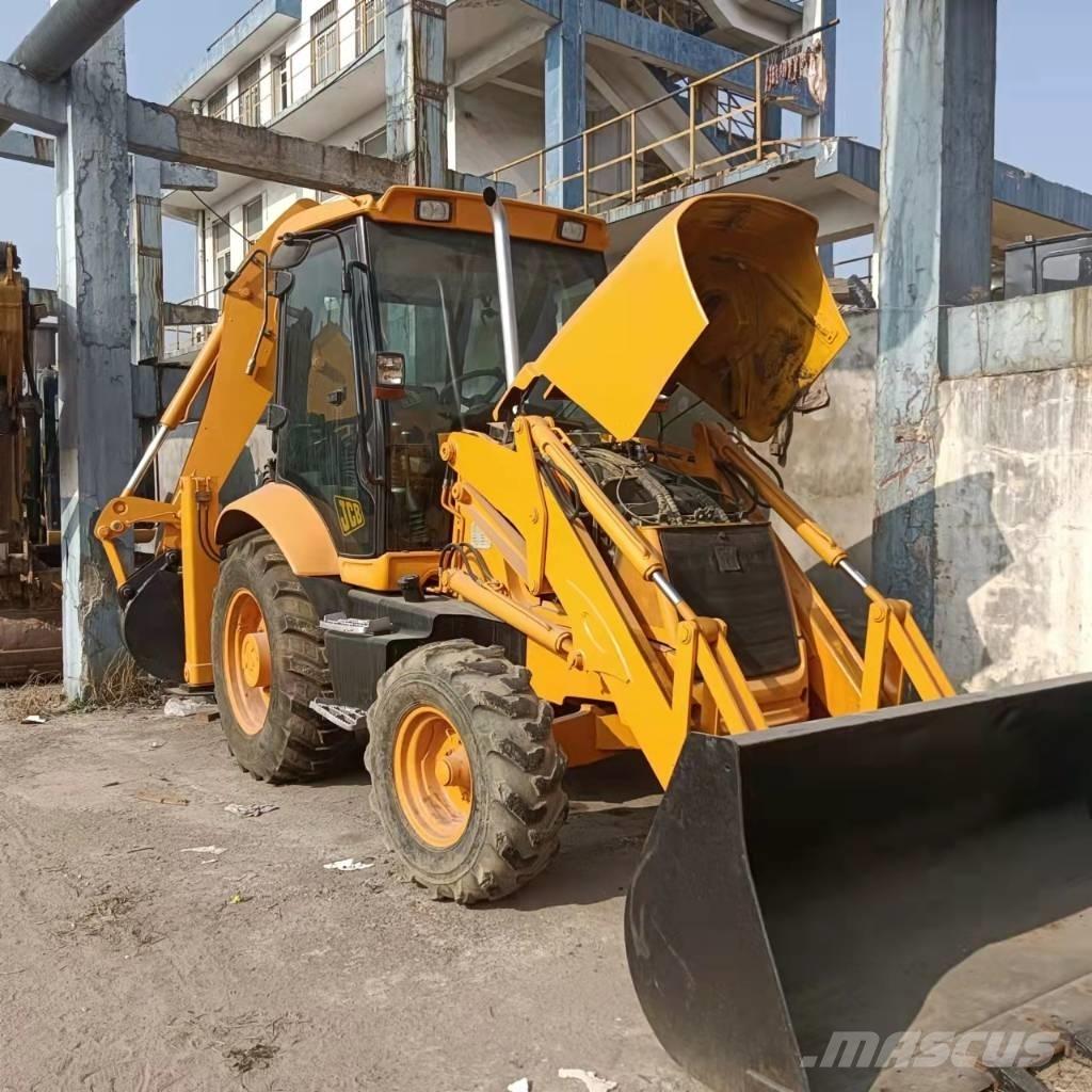 JCB 3CX Экскаваторы-погрузчики