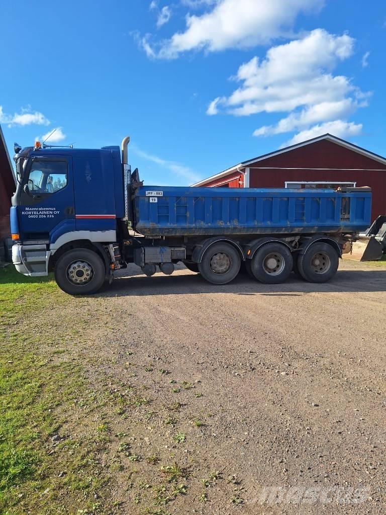 Sisu E12 Грузовики-Самосвалы