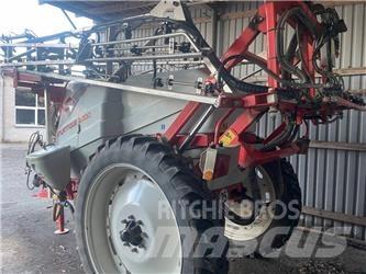 Kuhn Atlantique 3200 Прицепные опрыскиватели