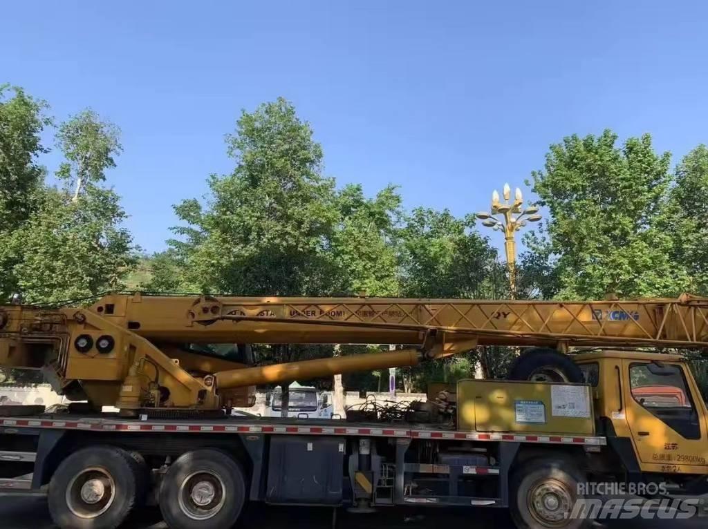 XCMG XZJ5305JQZ20 Автокраны