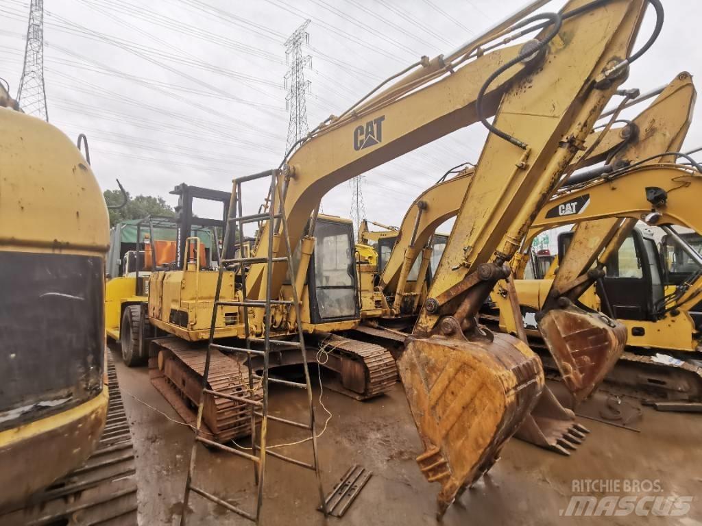 CAT E120B Гусеничные экскаваторы