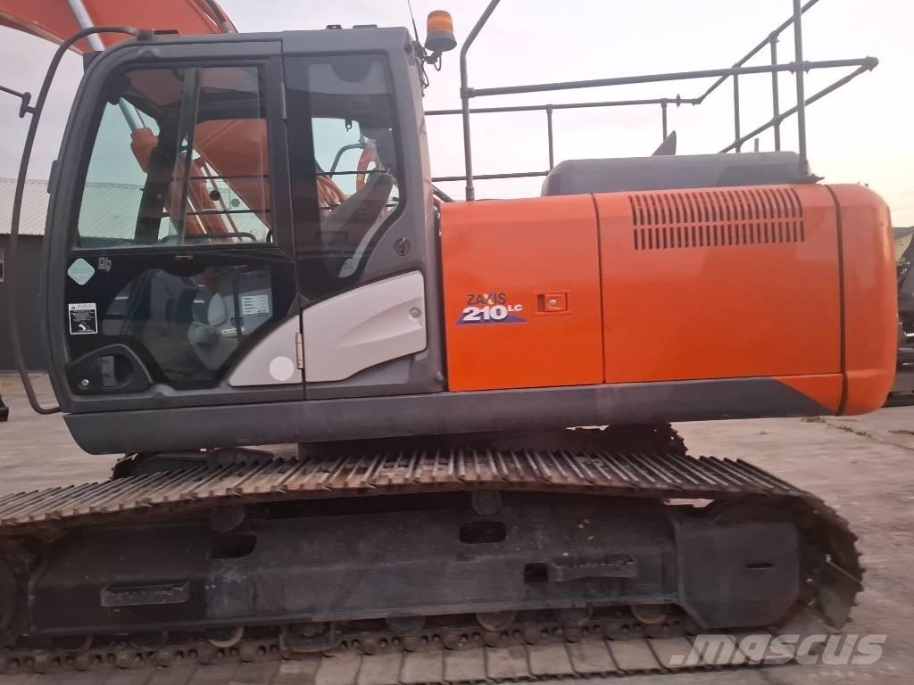 Hitachi 210LC Гусеничные экскаваторы