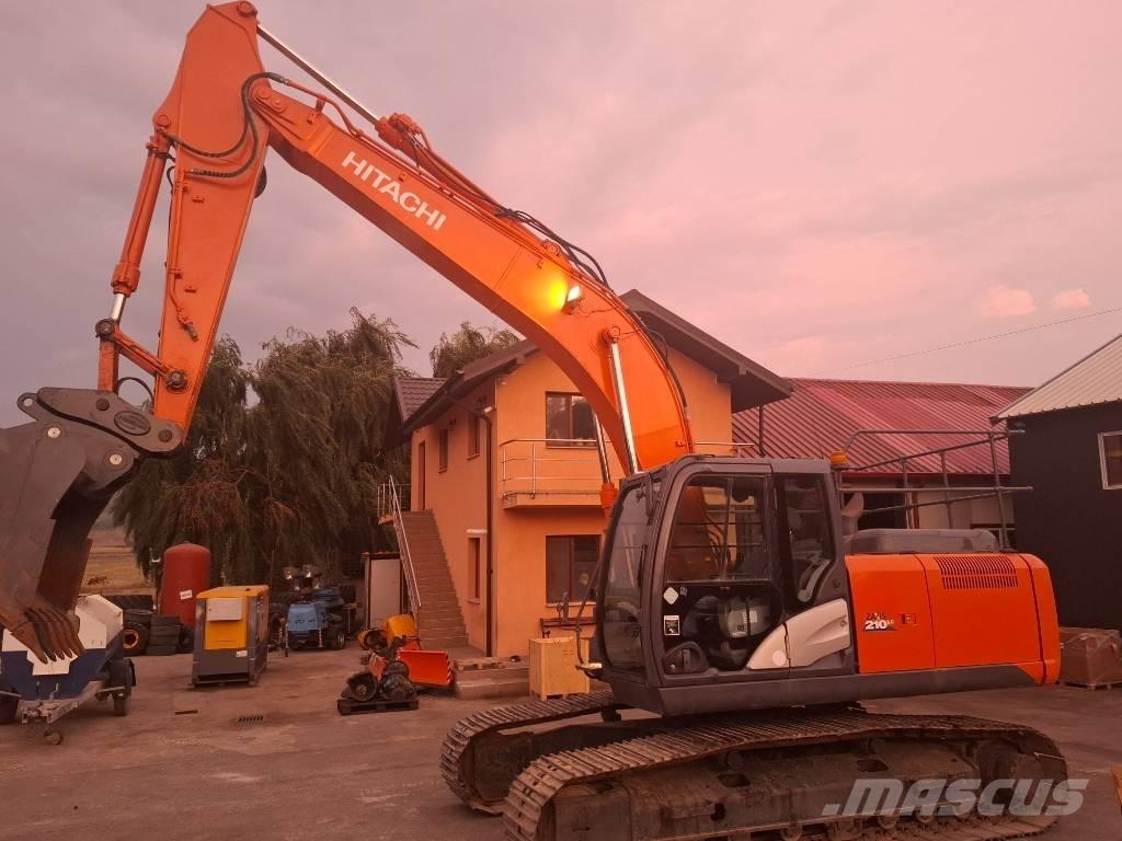 Hitachi 210LC Гусеничные экскаваторы
