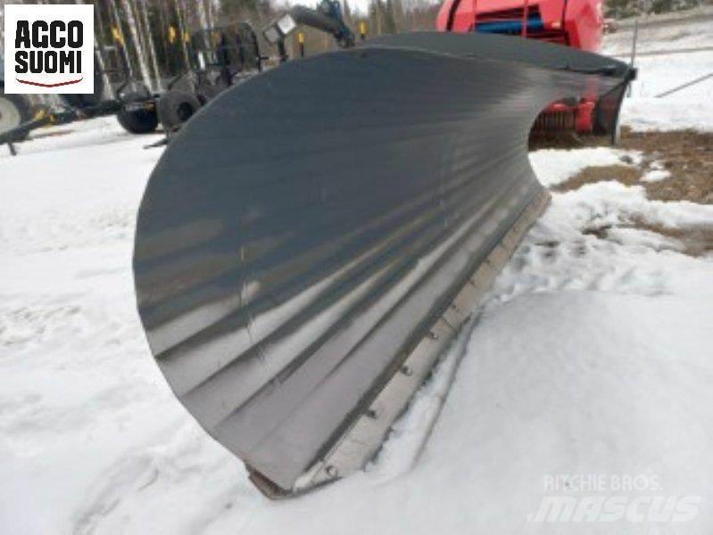 Snowek ALUEAURA Снежные отвалы и плуги