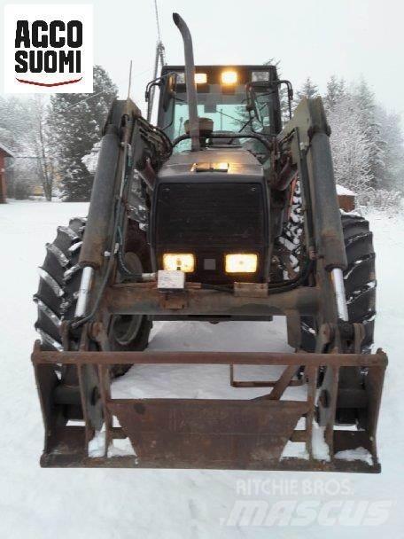 Valmet 8100 Трактора