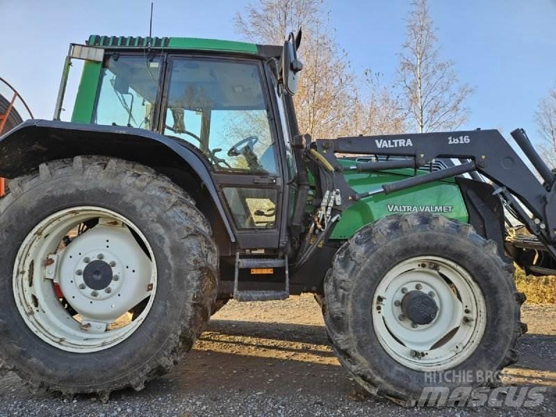 Valtra 6850 HITECH Трактора
