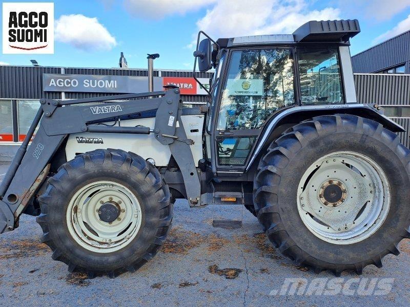 Valtra 8400 Трактора