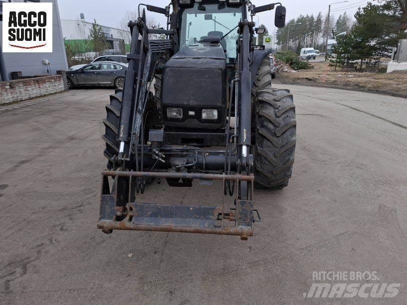 Valtra 8450 HITECH Трактора