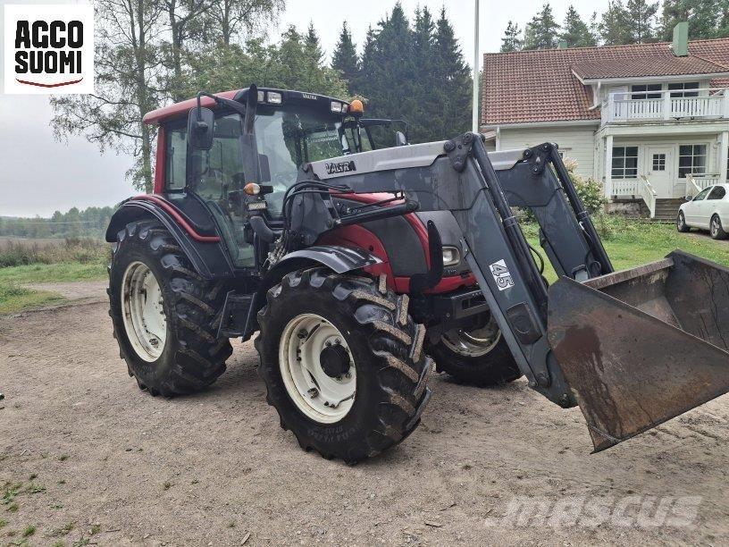 Valtra N111 45 Трактора