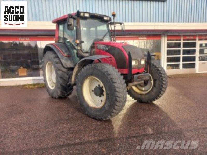 Valtra N121 ADVANCE Трактора